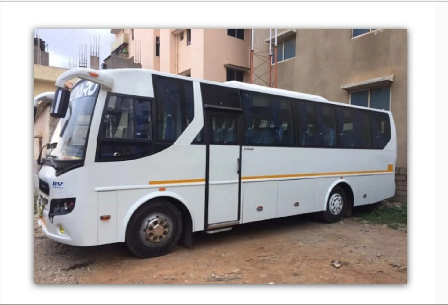 Traveller Bus